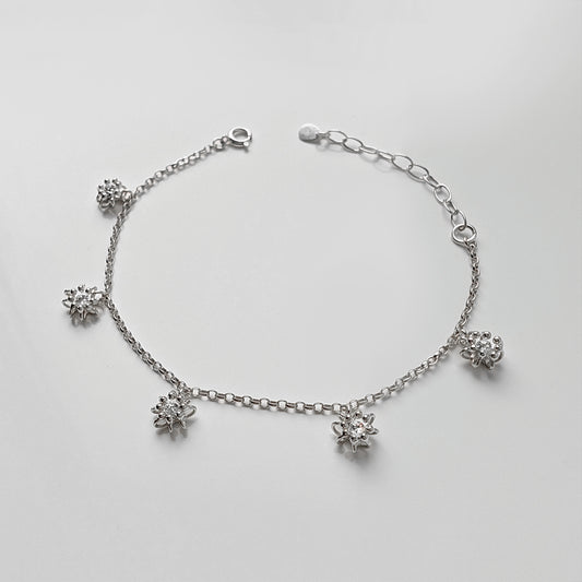 Siaw Jewellery Silver Lab-Grown Diamond Charm Cell Bracelet