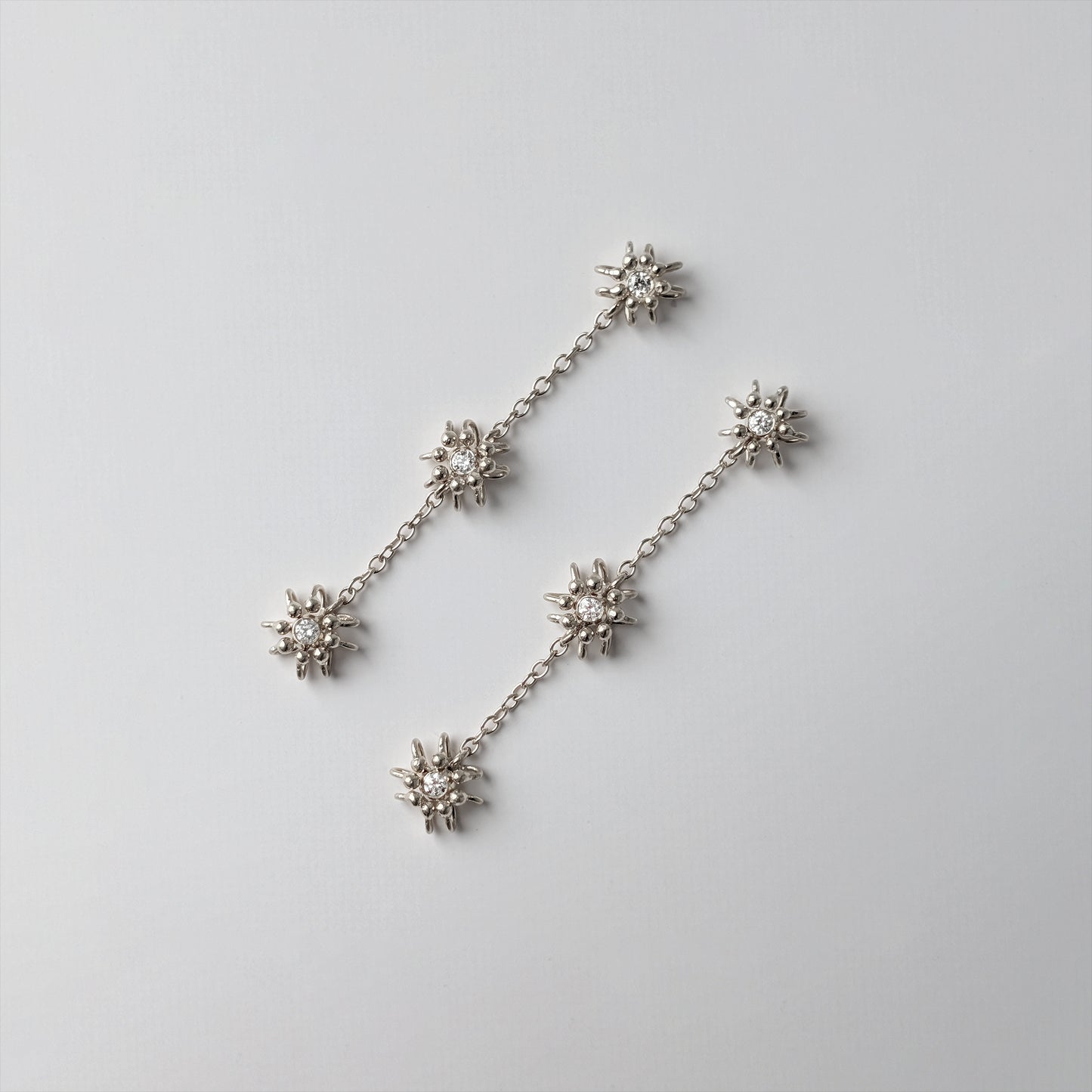Siaw Jewellery Silver Lab-Grown Diamond Trickle Cell Earrings