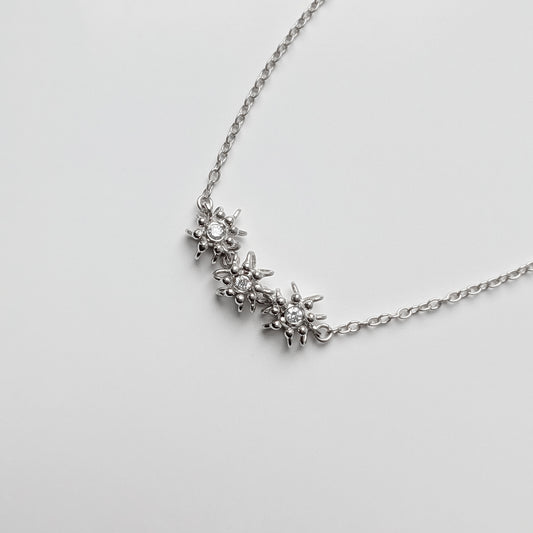 Siaw Jewellery Silver Lab-Grown Diamond Cascade Cell Necklace