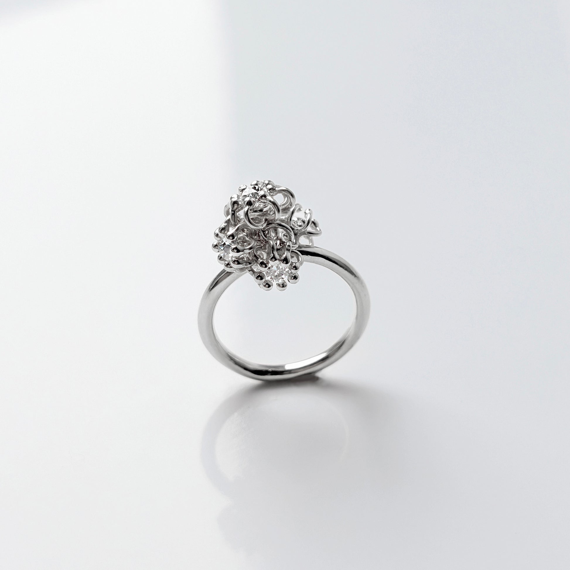 Siaw Jewellery Silver Lab-Grown Diamond Cluster Cell Ring