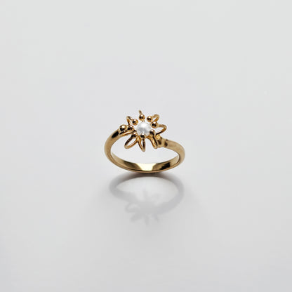 Siaw Jewellery Gold Freshwater Pearl Cross Cell Ring