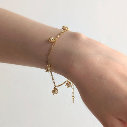 Gold Pearl Charm Cell Bracelet