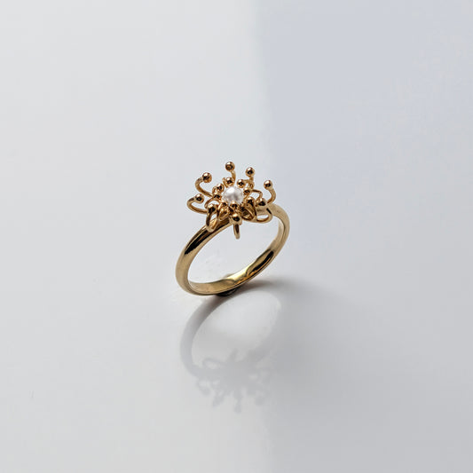 Siaw Jewellery Gold Freshwater Pearl Layered Cell Ring