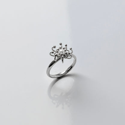 Siaw Jewellery Silver Freshwater Pearl Layered Cell Ring